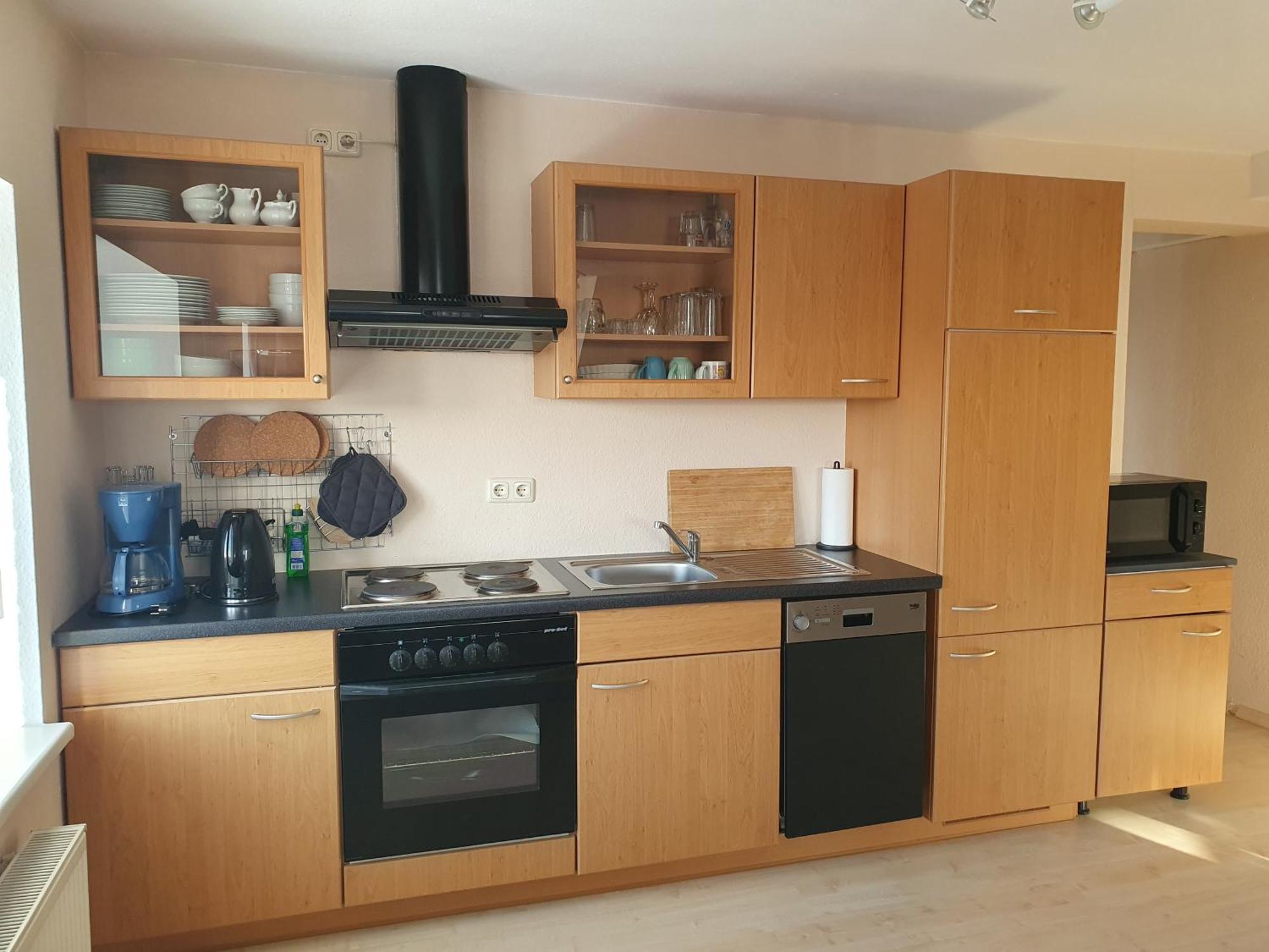 Neumuehler Hof- Ferienwohnung "Thomas" 3 Zimmer,3 Baeder Mit Dusche, Kostenfreie Parkplaetze Vor Dem Haus 슈베린 외부 사진